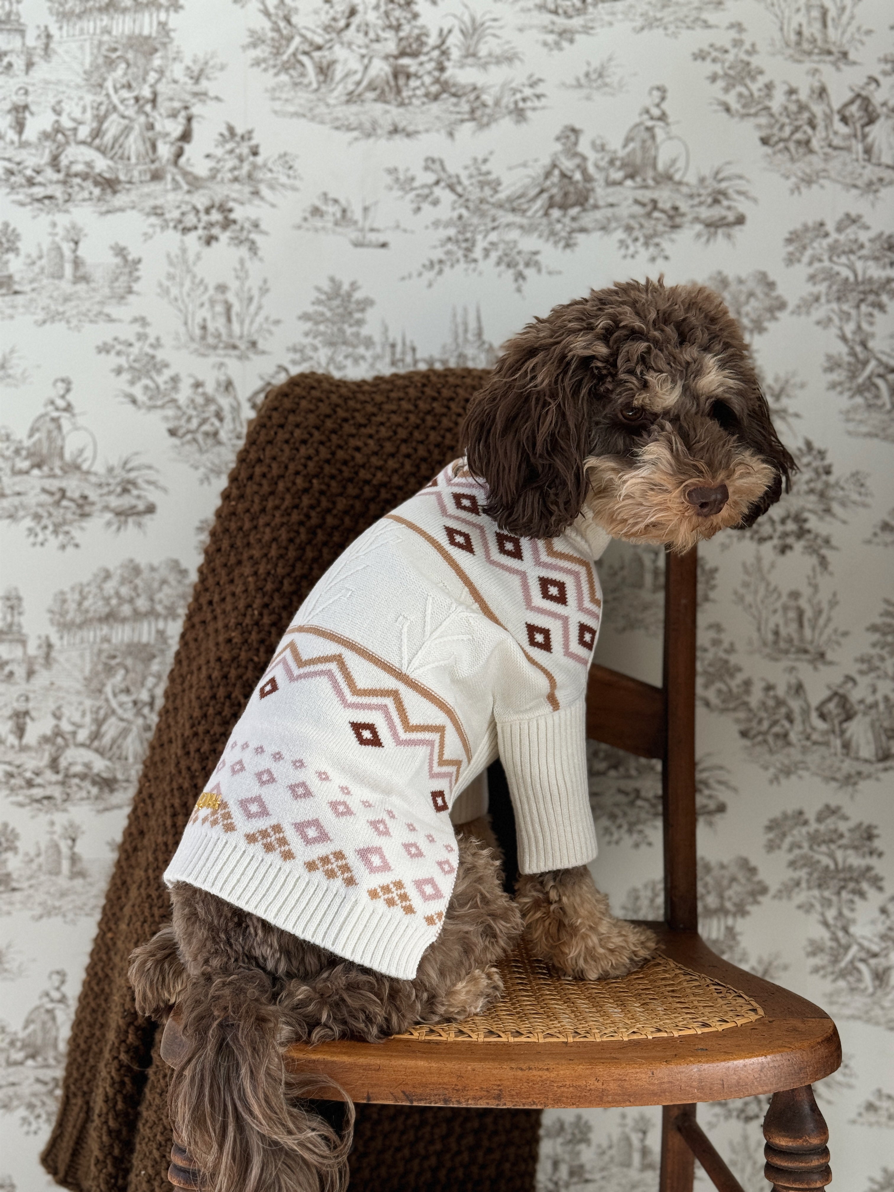 MILA | KNITWEAR